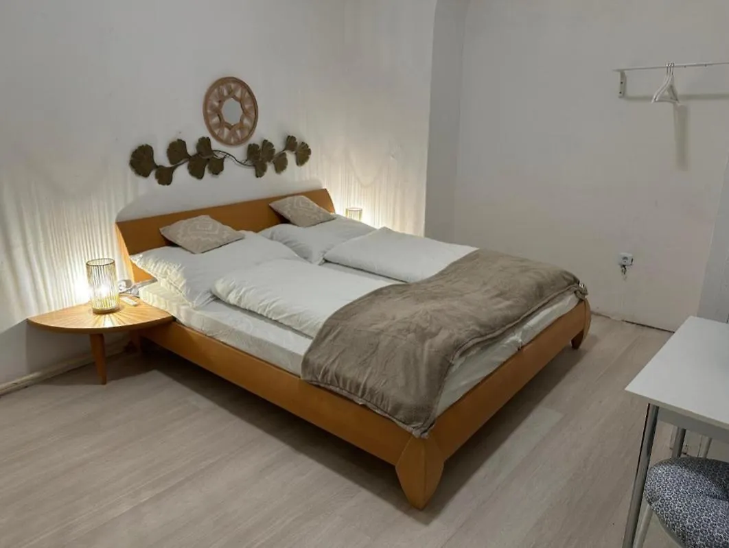 Hotel Rrpp à Vienne 0*,  Autriche